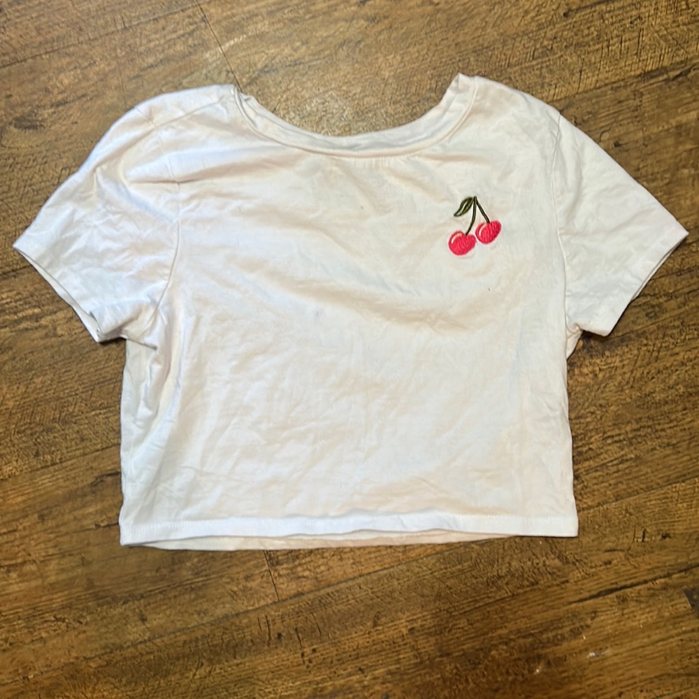 Derek Heart White Cherry Crop Top